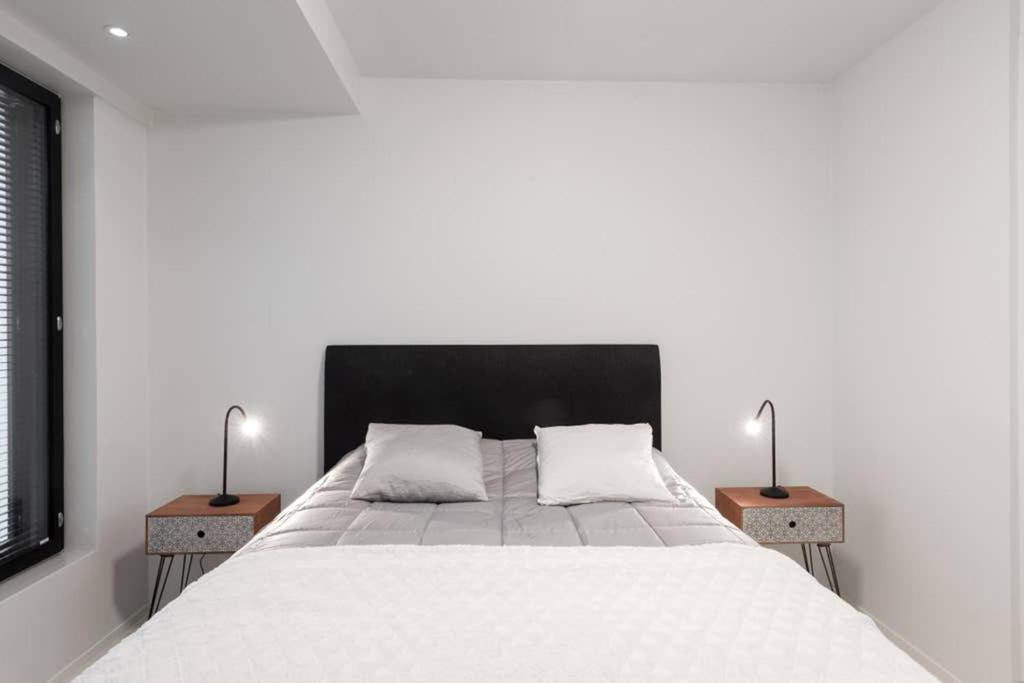 Sleek And Spacious 3 Bedroom Apartment In City Centre Helsinki Exterior foto